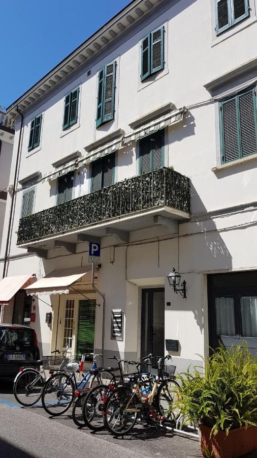 Elena House White Apartment Viareggio Extérieur photo